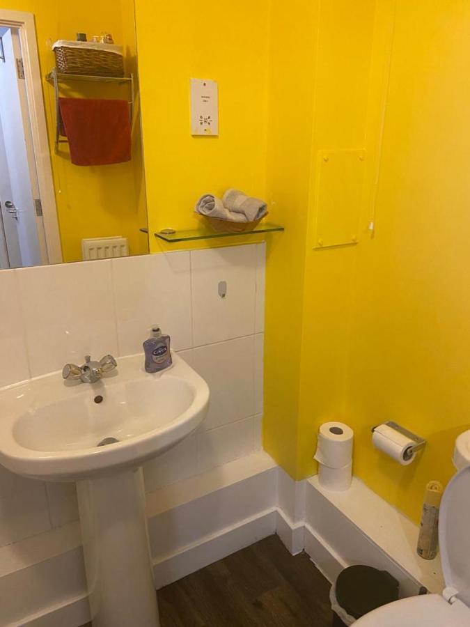 Spacious 1-Bed Flat In North Kensington London Exteriör bild